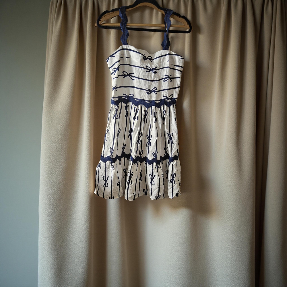 NWOT Umgee Navy and White Ribbon Patterned Dress